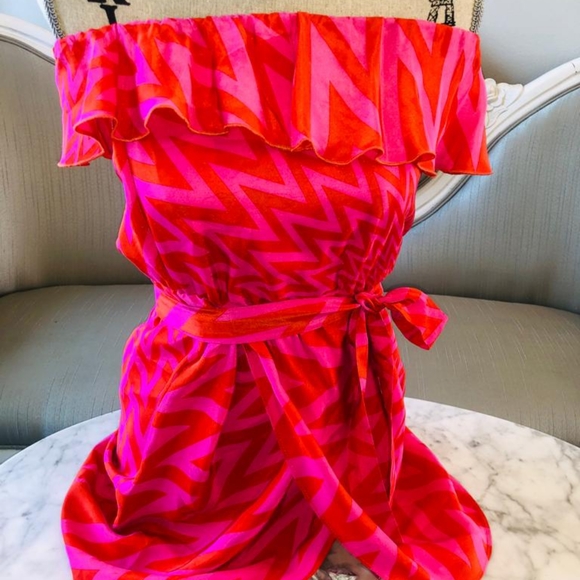 Amanda Uprichard Dresses & Skirts - #46 Ruffled strapless dress